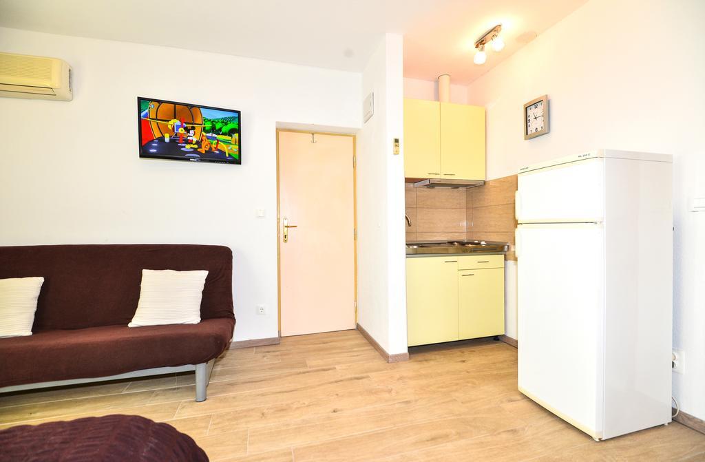 Apartments Sonja Tučepi Dış mekan fotoğraf
