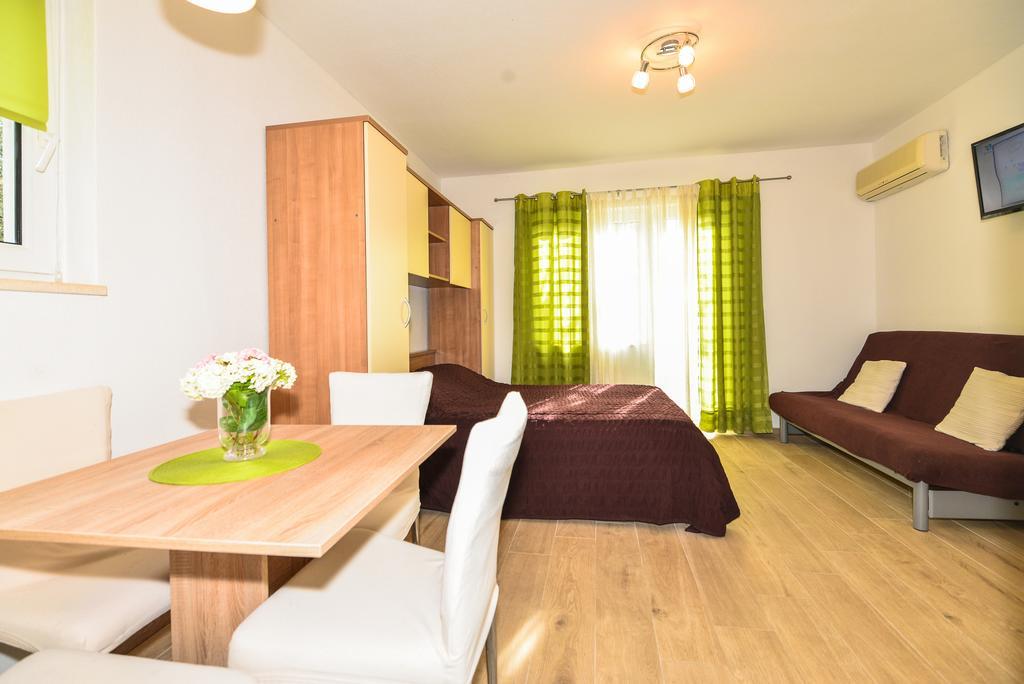 Apartments Sonja Tučepi Dış mekan fotoğraf