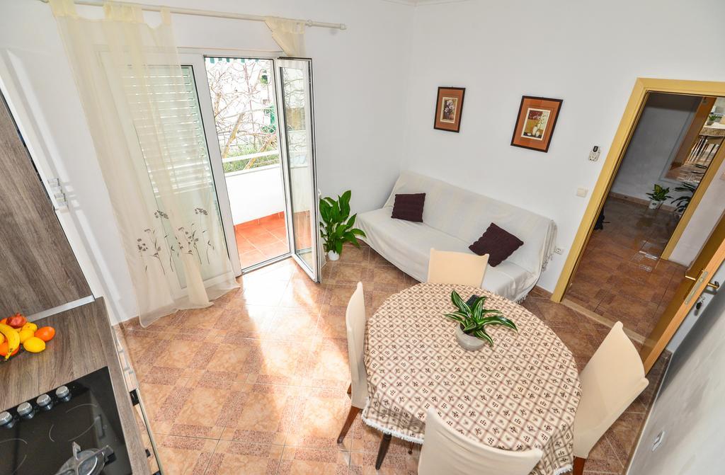 Apartments Sonja Tučepi Dış mekan fotoğraf